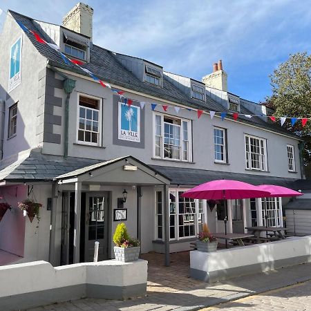 La Ville Hotel Braye Exterior foto